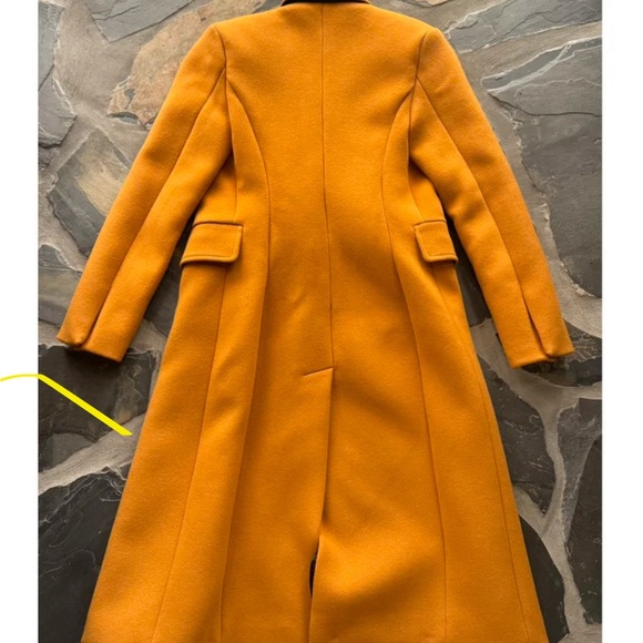 Double-Breasted Sandro Mustard Coat - Picture 4 of 10